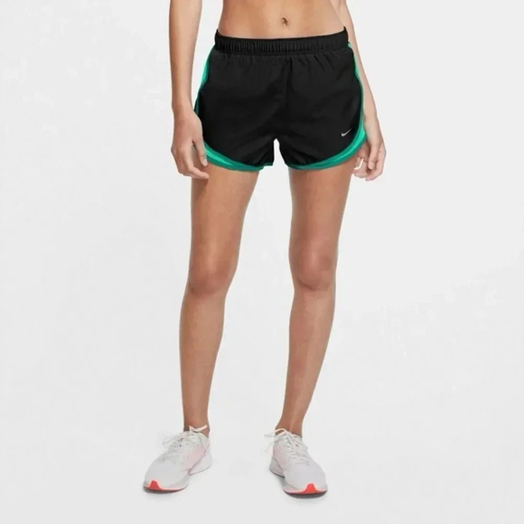 Nike Women S Dri Fit Solid Tempo Running Shorts Green Size X-Small NWT - Picture 1 of 1